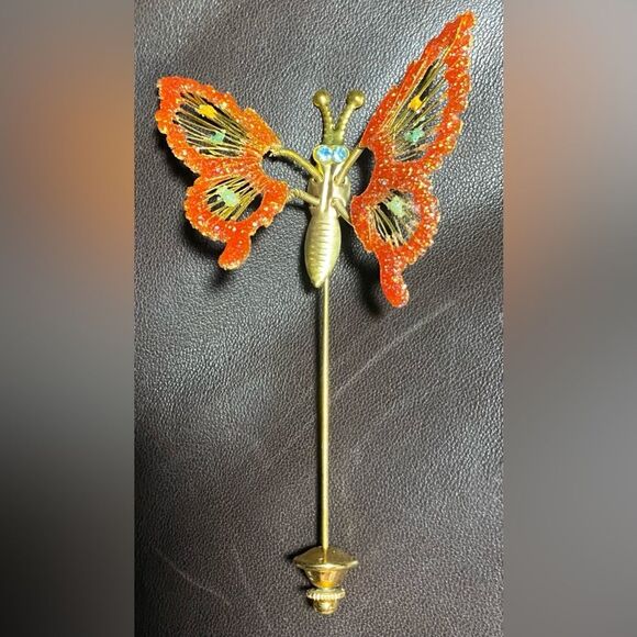 Gold Tone Butterfly Hat Or Stick Pin Orange Sparkle Light Blue Rhinestone Eyes - Picture 2 of 4